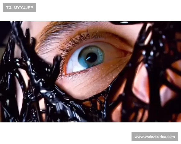 迈克尔·佩奇回顾毒液绰号由来 童年训练与格斗哲学分享